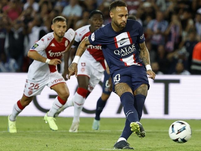 爱游戏体育-内马尔重要时刻锐不可当，法国队带队取胜！