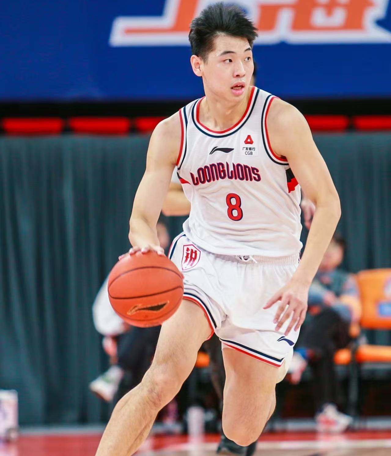 爱游戏体育-CBA季后赛加时末段再迎强敌，四川男篮刷新队史纪录，主帅态度：形势明朗，年轻球员获得机会的简单介绍